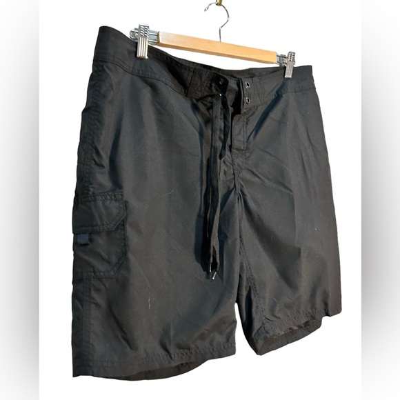 NWT Kanu Surf Women's Black Stretch Board Shorts Swim Bottom Size 12 - Picture 3 of 10